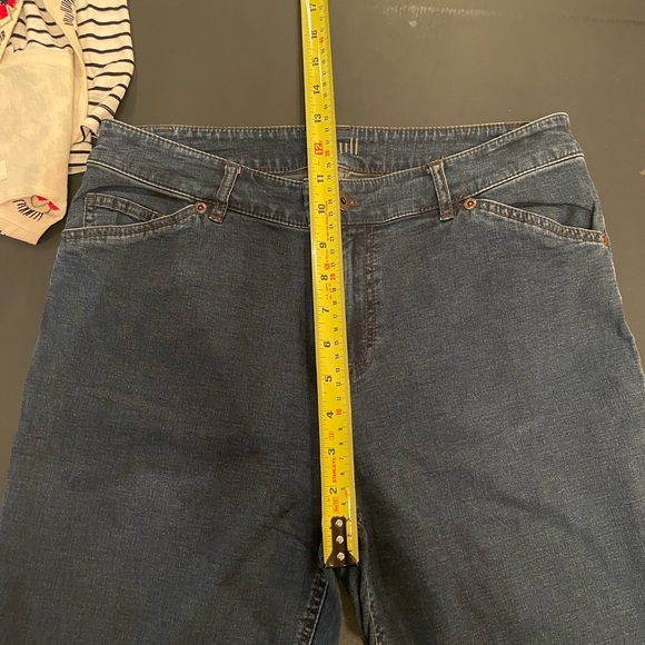 J. Jill Stretch Capri Jeans - Picture 7 of 7